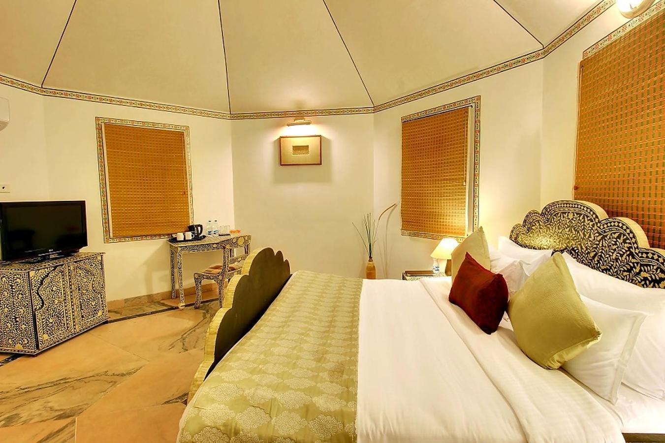 Holiday Resort & Spa A Unit Of S Poddar Group Gāndhīdhām 外观 照片